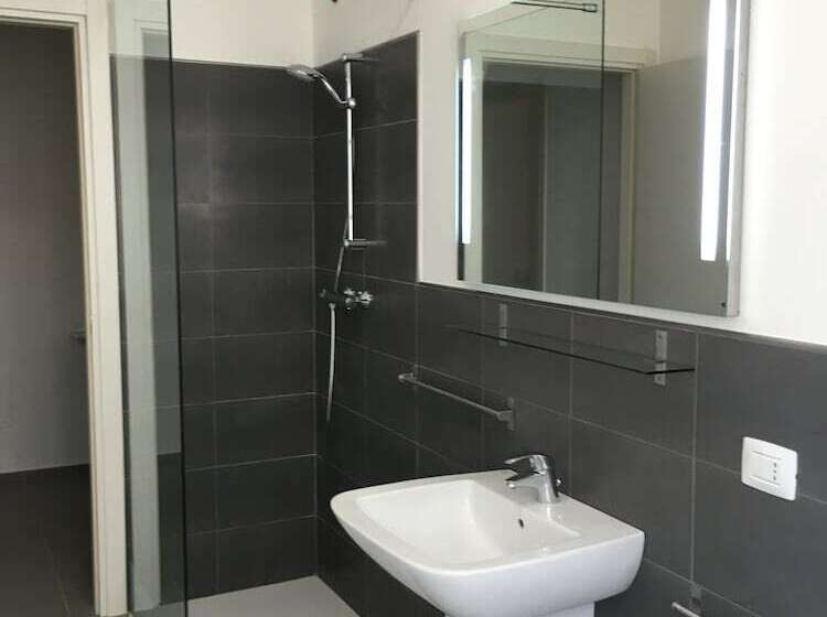 غرفة ديلوكس, House Sabbioneta