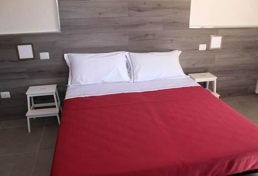 غرفة ديلوكس, House Sabbioneta