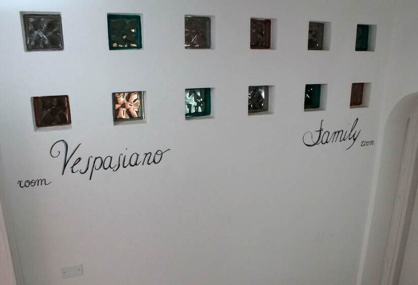 غرفة ديلوكس, House Sabbioneta