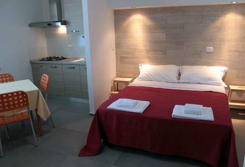 غرفة سوبيريور, House Sabbioneta