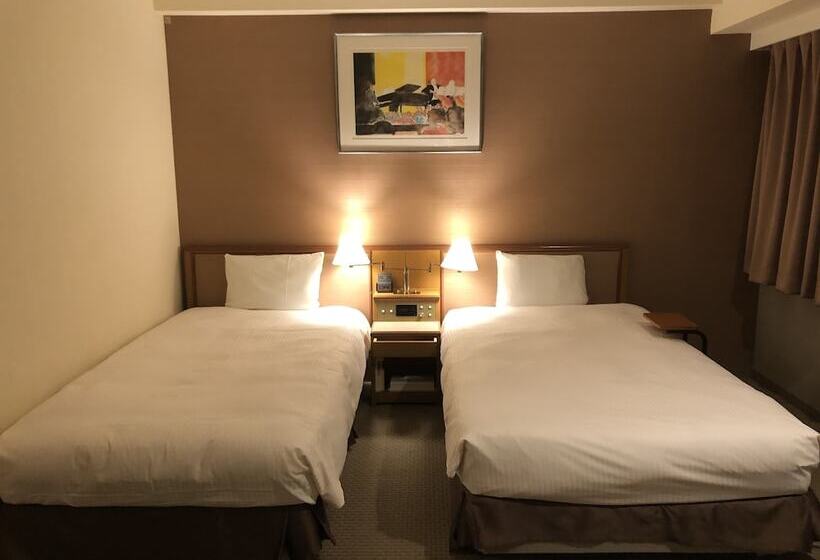 Номер Deluxe, Rembrandt Hotel Tokyo Machida
