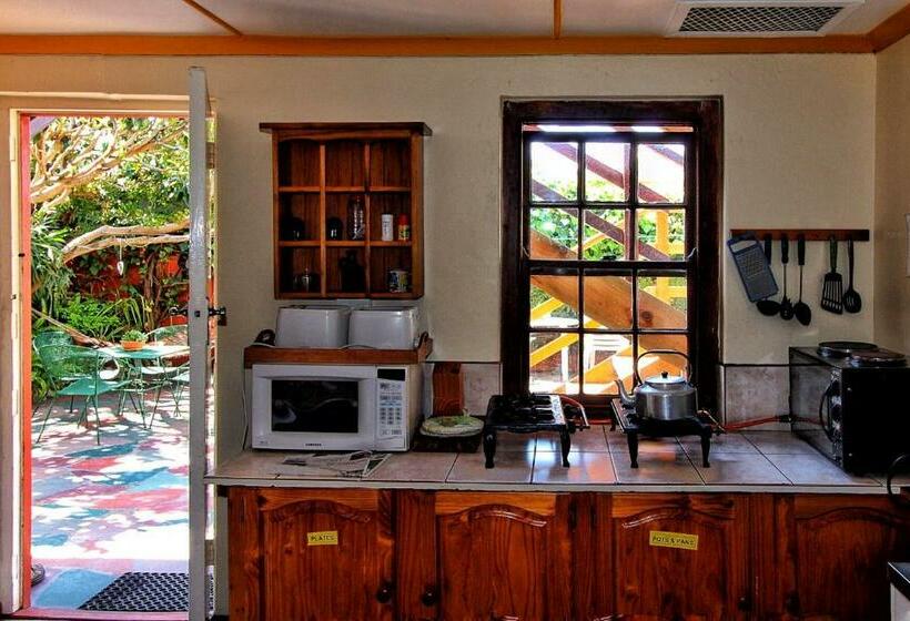 스탠다드 룸, Zoete Inval