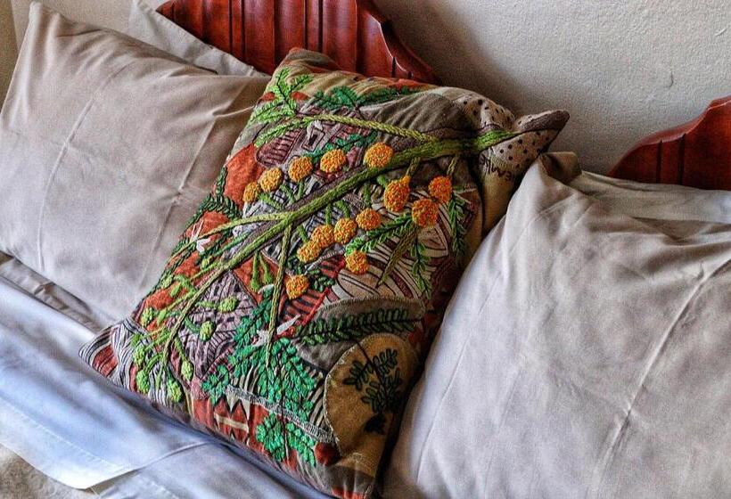 패밀리 스위트, Zoete Inval