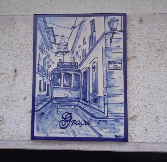 آپارتمان 2 خوابه, Alma Moura Residences