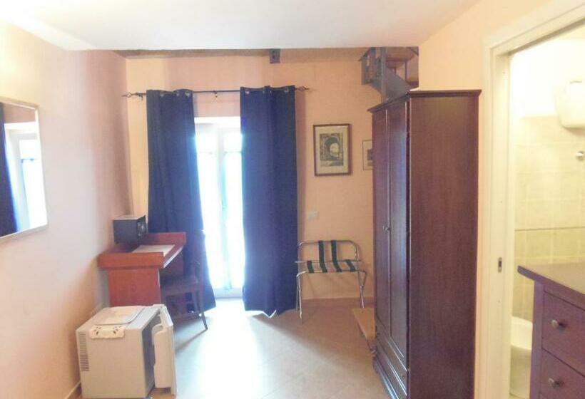 סוויטת ג'וניור עם טרסה, B & B Aecolibrium