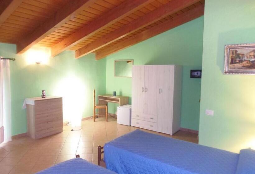 חדר סופריור לארבעה, B & B Aecolibrium