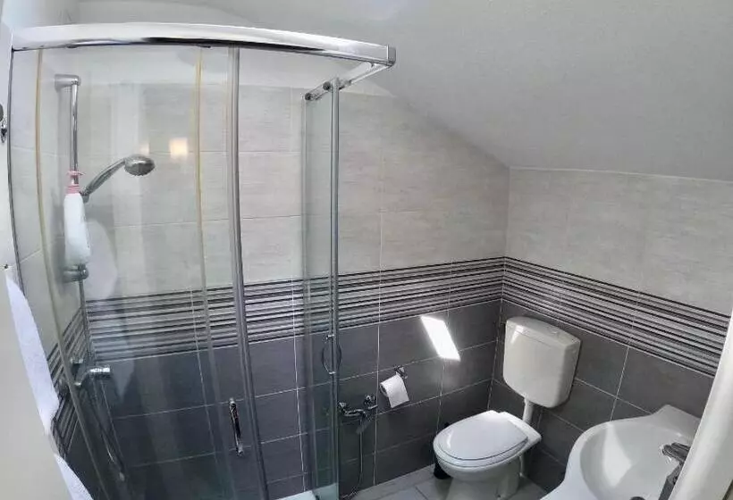 エコノミールーム, Bella Vita Guesthouse  Parcheggio Privato Interno