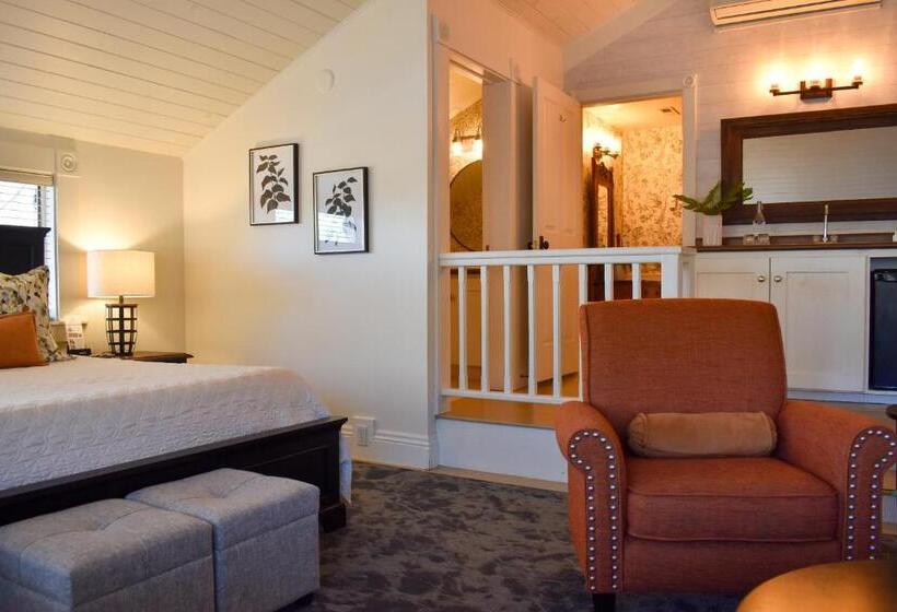 إستوديو قياسى سرير كينج, Mccall House Boutique