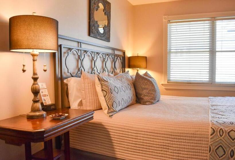 غرفة ديلوكس سرير كينج, Mccall House Boutique