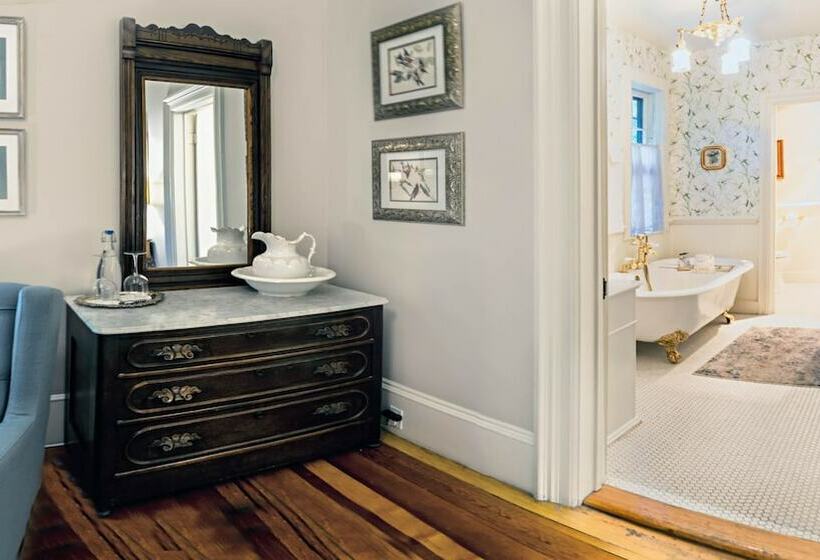 غرفة قياسية, Mccall House Boutique