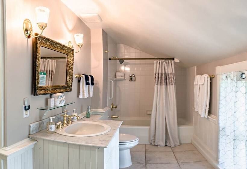 غرفة قياسية, Mccall House Boutique