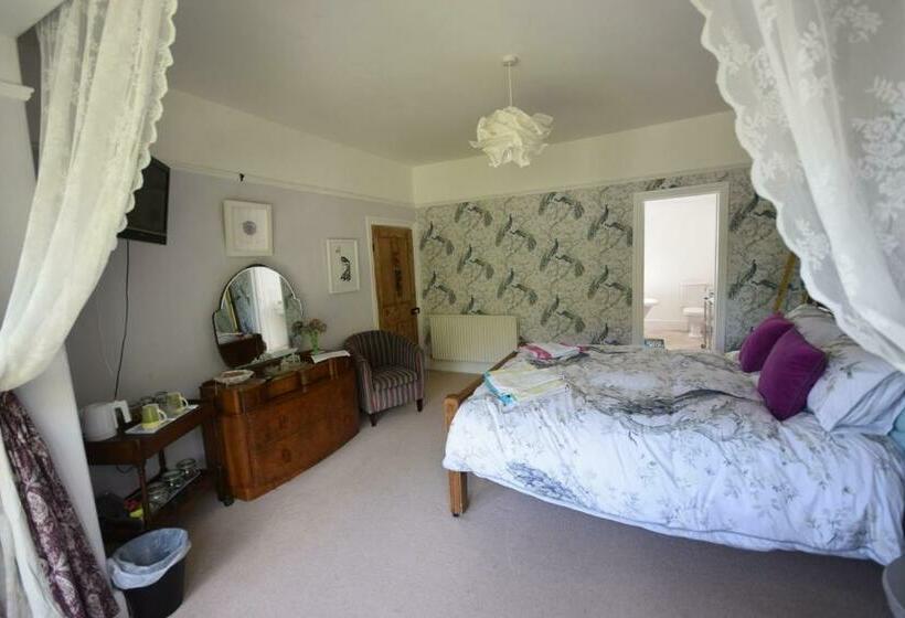 스탠다드 룸 킹사이즈 침대, Newberry Beach Lodge