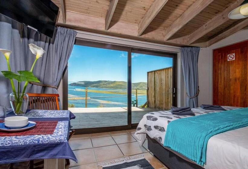 Люкс с Террасой, Paradise Found