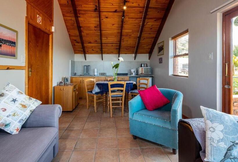 Апартаменты 1 Спальня с Террасой, Paradise Found