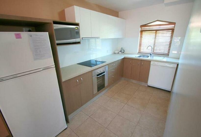 شقة غرفتين نوم مزودة بشُرفة, Byron Bay Beachfront Apartments