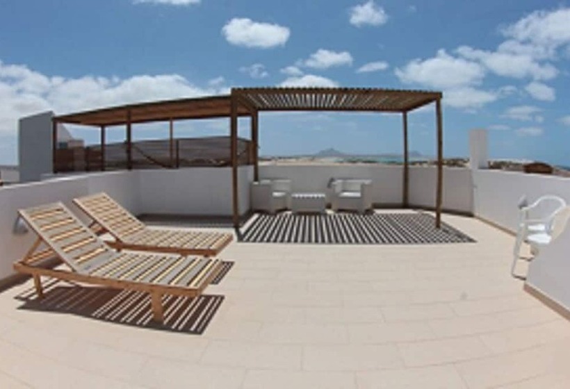 اتاق پنت هاوس, Cala Da Lua