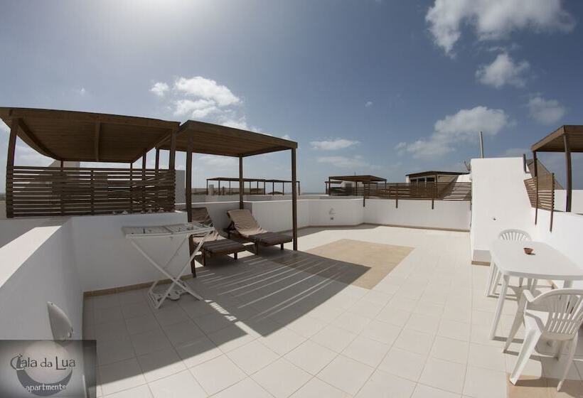 اتاق پنت هاوس, Cala Da Lua