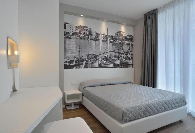 اتاق لوکس, Embassy Hotel & Spa