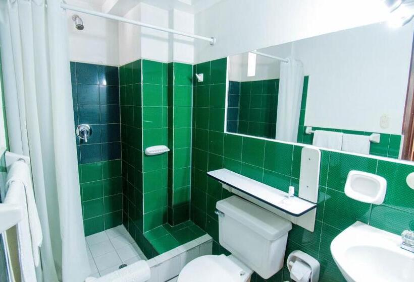 اتاق سوپریور یک تخته, Grand Hotel Loja