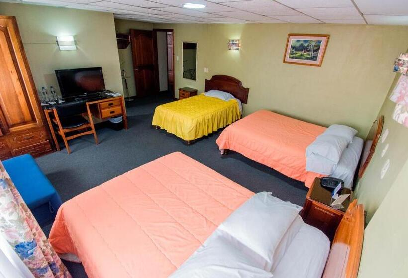 اتاق استاندارد سه نفره, Grand Hotel Loja