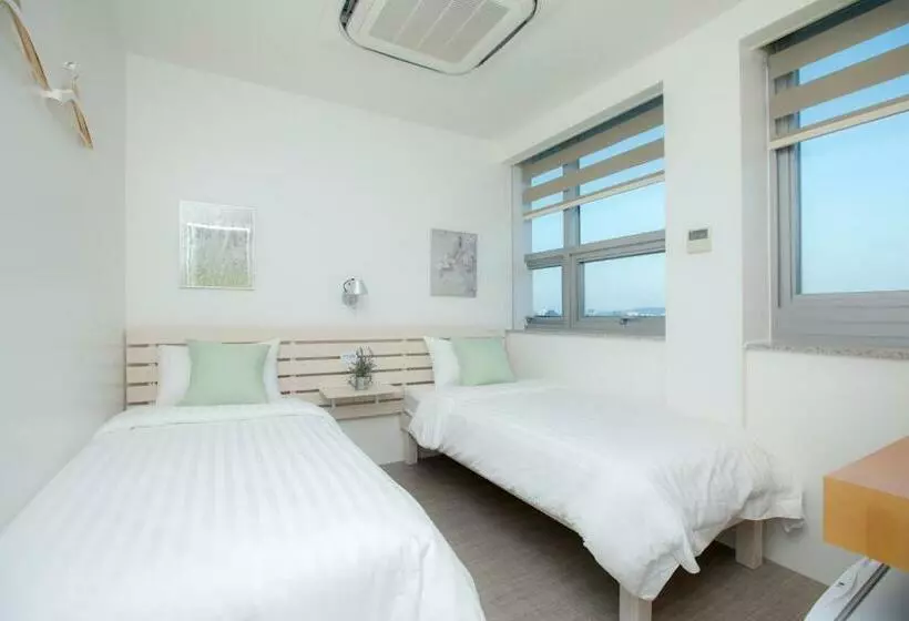 اتاق استاندارد, Hostel Haru