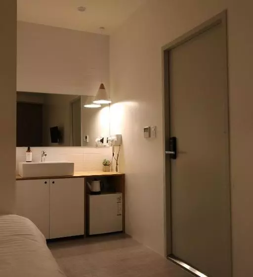 اتاق سوپریور خانوادگی, Hostel Haru