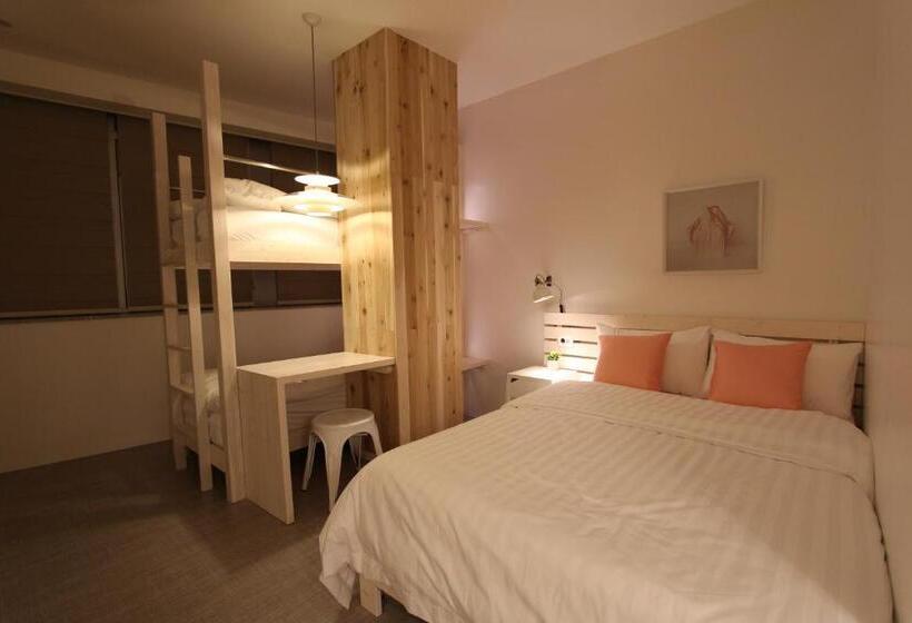 スーペリアファミリールーム, Hostel Haru