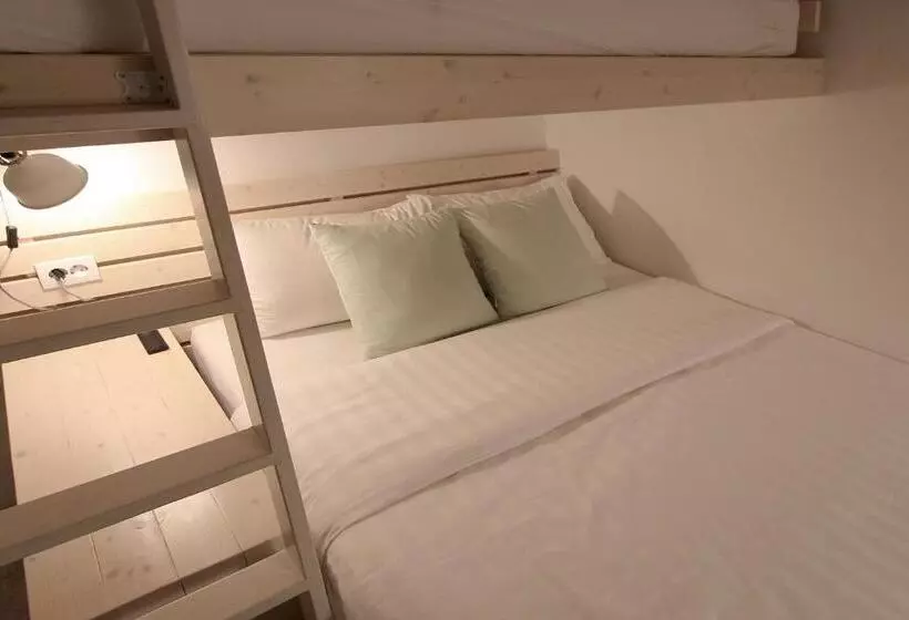 اتاق استاندارد با چشم‌انداز شهر, Hostel Haru