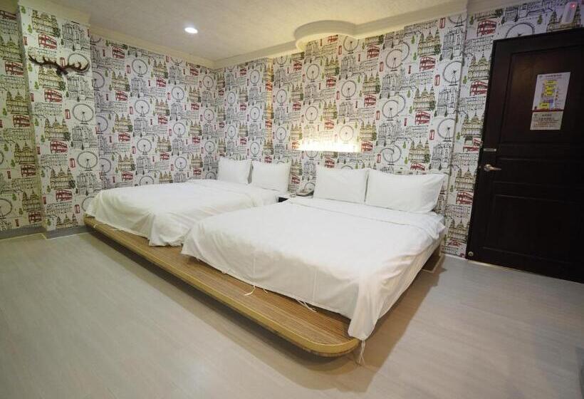 اتاق استاندارد چهار تخته, 合悅都會商旅 Heyue