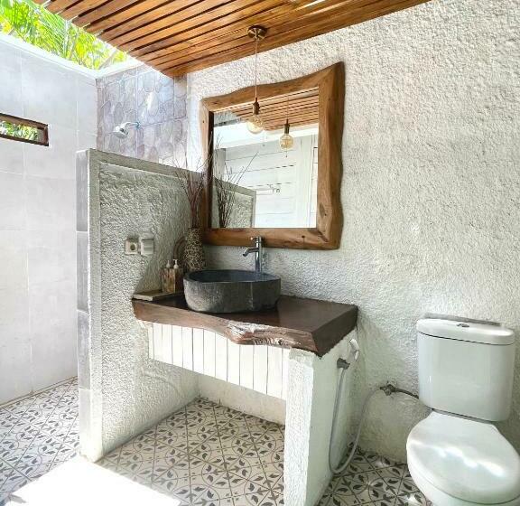 اتاق لوکس با تخت بزرگ, Gili Breeze Tropical Bungalows