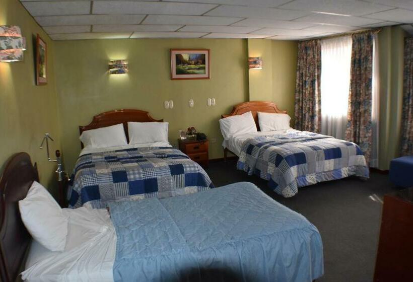 اتاق استاندارد سه نفره, Grand Hotel Loja