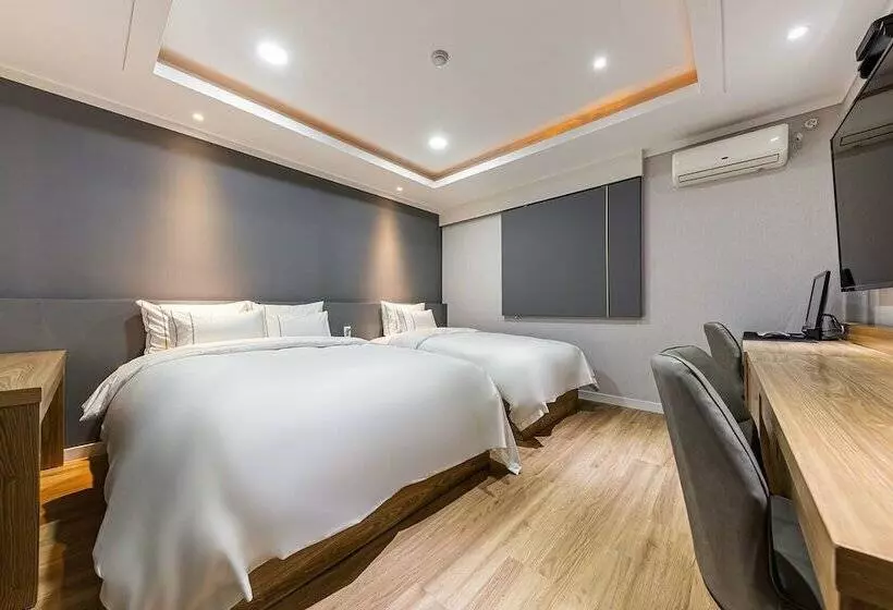 Standard-huone, Primo Daejeon