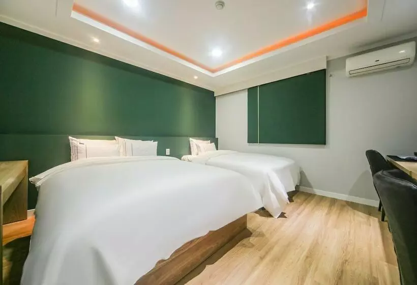 Standard-huone, Primo Daejeon