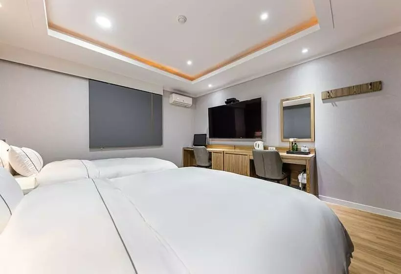 Standard-huone, Primo Daejeon