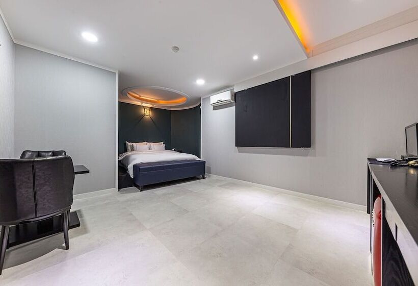 חדר דלוקס, Primo Daejeon