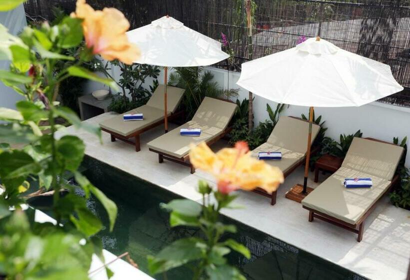 غرفة قياسية مزوَّدة بشُرفة, Sam So Boutique Villa
