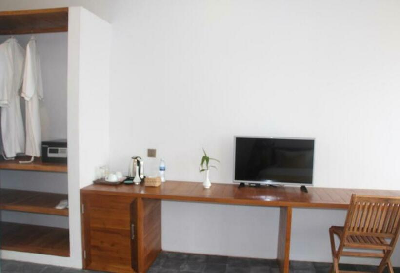 غرفة قياسية مزوَّدة بشُرفة, Sam So Boutique Villa