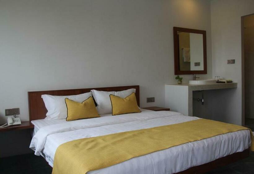 غرفة قياسية مزوَّدة بشُرفة, Sam So Boutique Villa