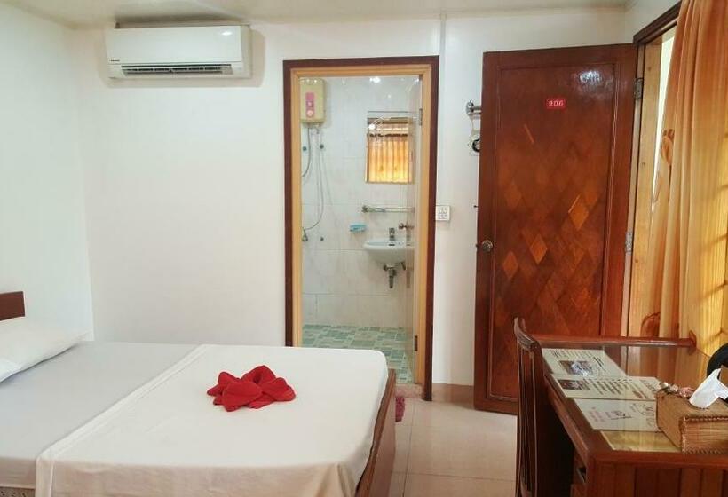 Семейный Номер, The Bright Lotus Guesthouse