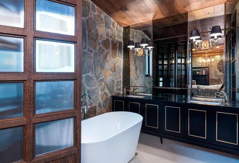 스위트, The Designers Kondae