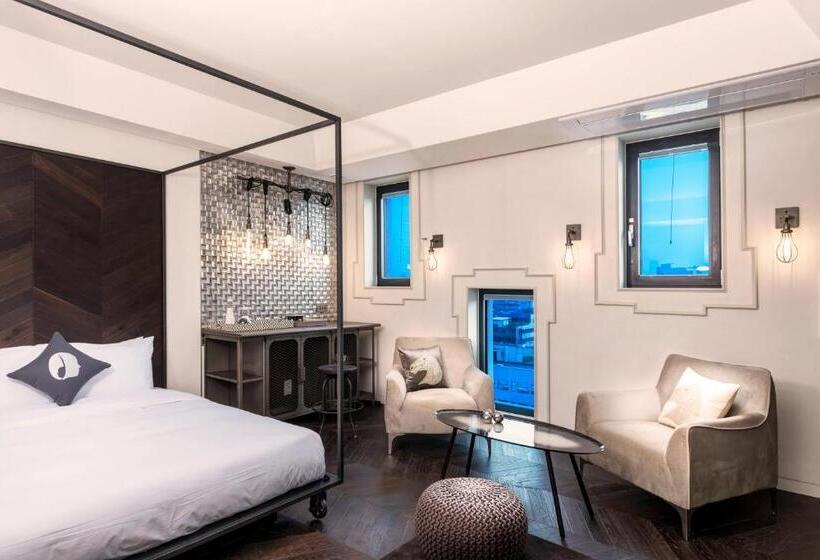 스위트, The Designers Kondae