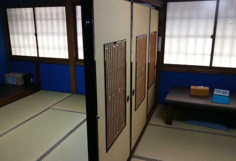 اتاق استاندارد سه نفره, Guesthouse Mikkaichi