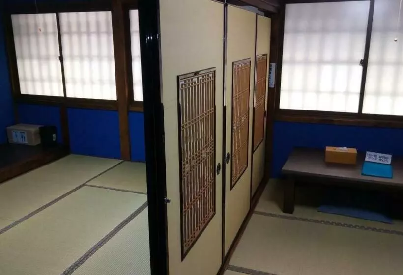 اتاق استاندارد سه نفره, Guesthouse Mikkaichi