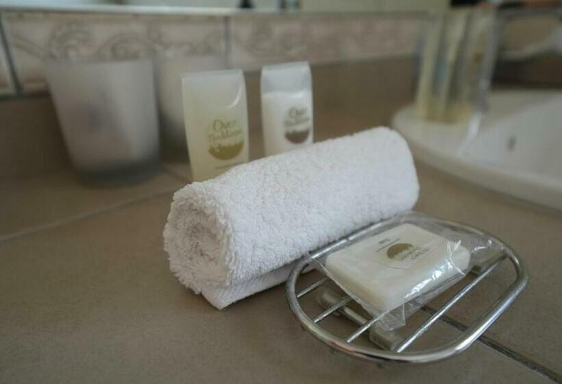 Стандартный Номер Кровать Кинг, Over The Moon Guesthouse