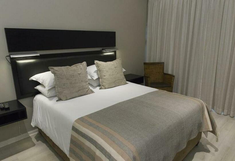 חדר דלוקס מיטת קווין, The Suburban Guest House