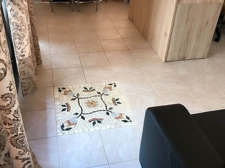 带共用浴室的标准房间, Vacation Venice Rooms