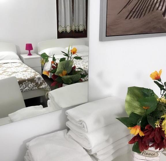 スタンダードトリプルルーム, Vacation Venice Rooms