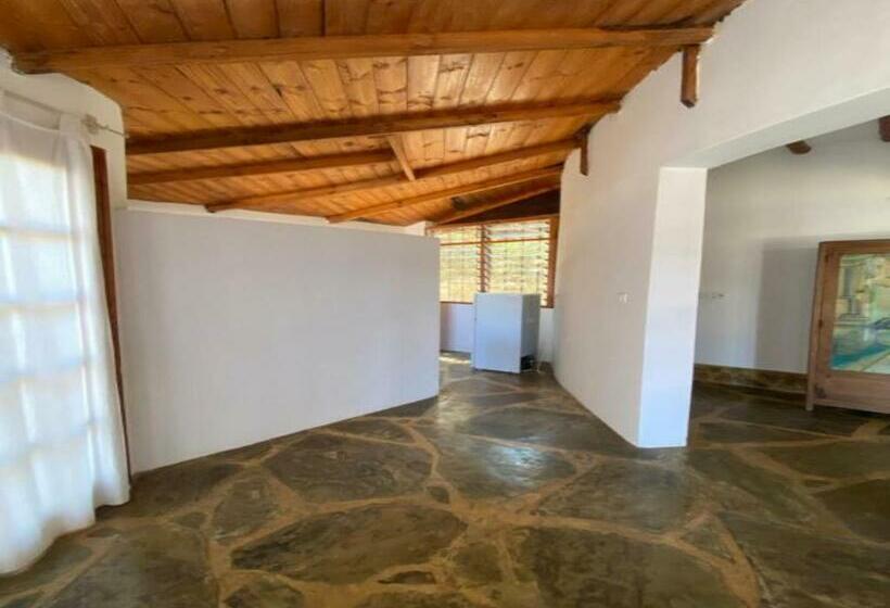 آپارتمان 2 خوابه با چشمانداز دریا, Silver Rock