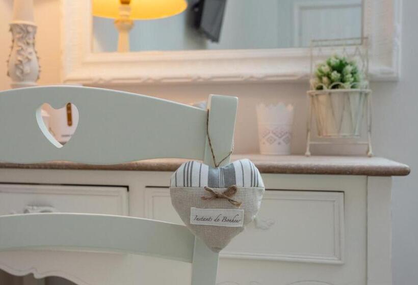 Standard room with outdoor bath, B&b Vatican's Keys