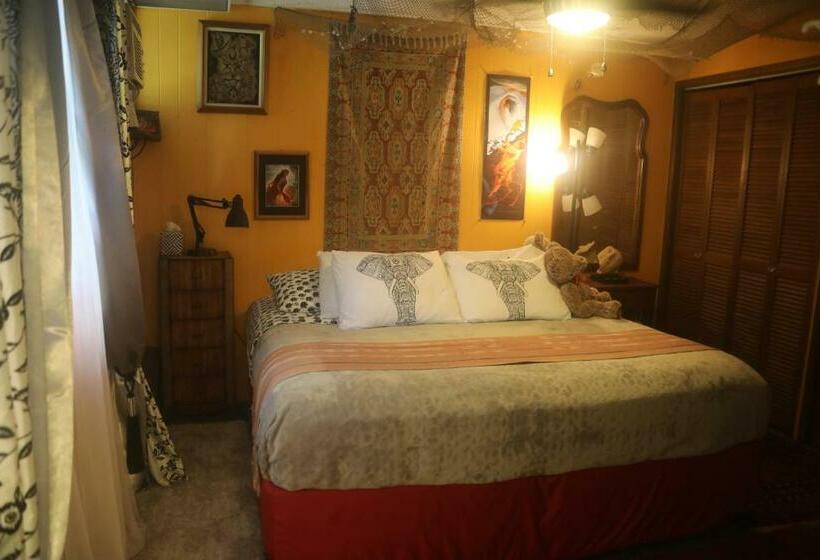 חדר סטנדרט עם מיטת קינג, Ma'ukele Lodge